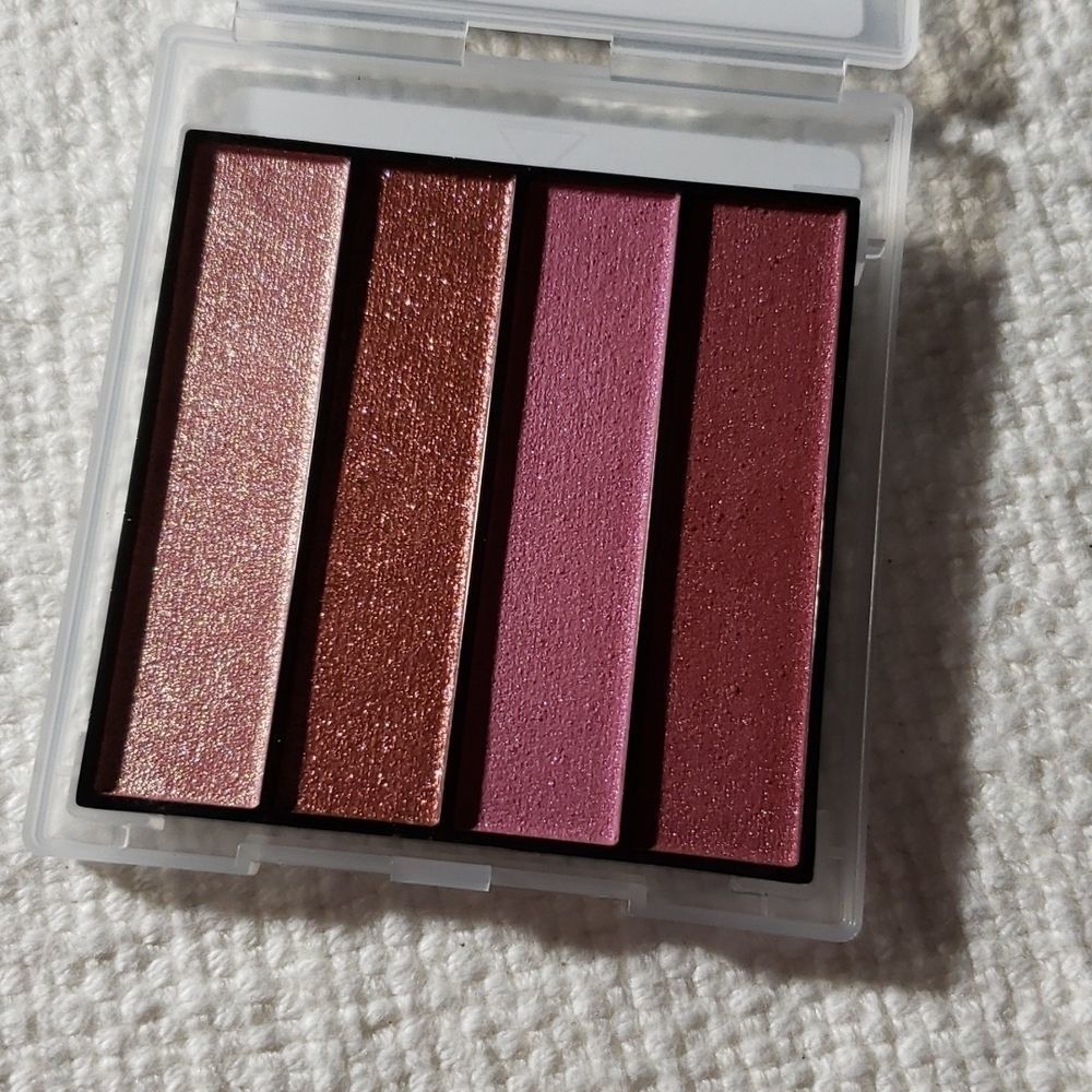 Mary kay eyeshadow warm pinks NWT 🌿